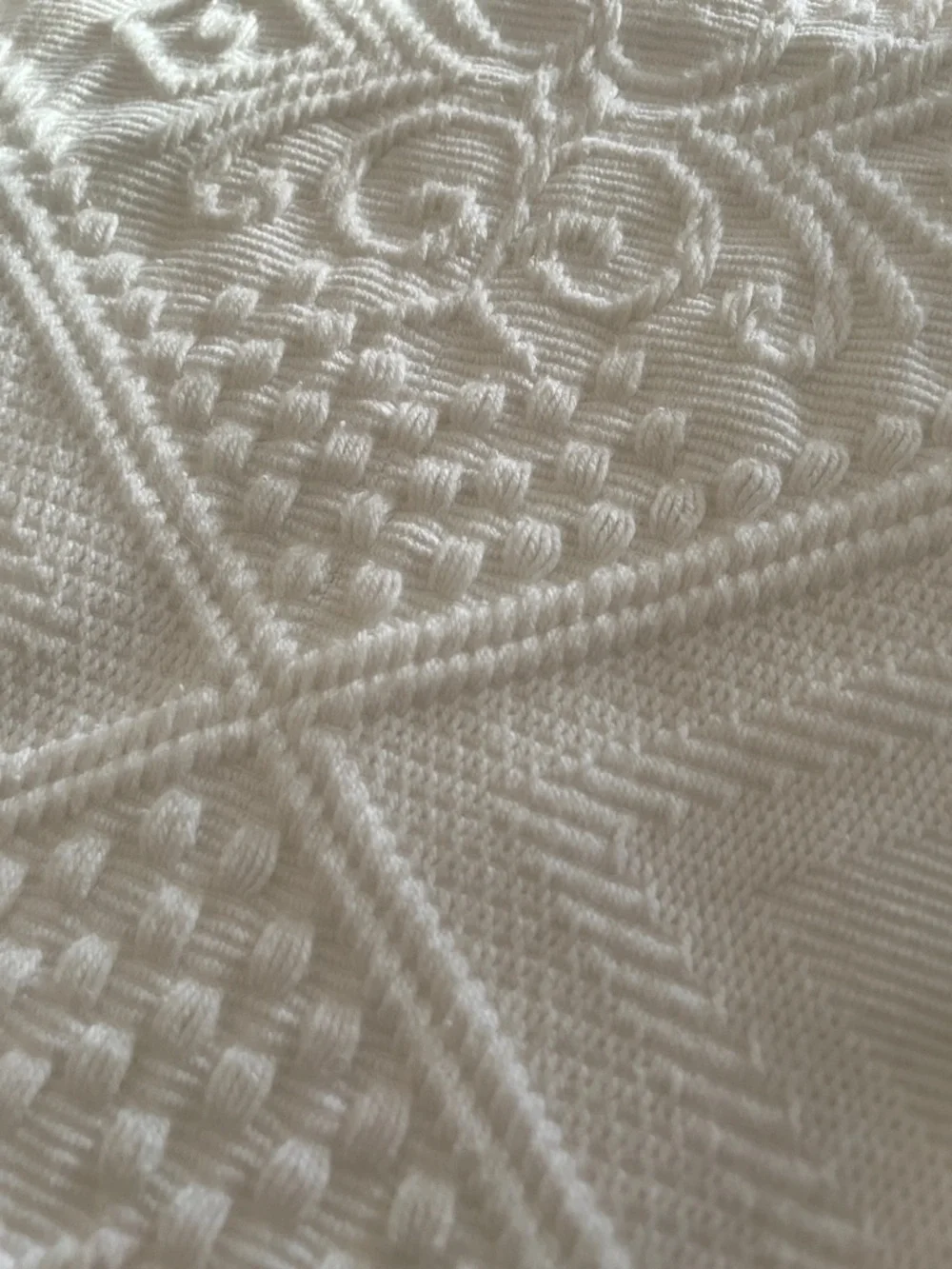 Pottery Barn Euro sham cushion cover off white jacquard XL